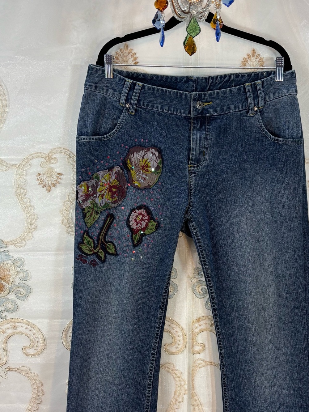 ✨Vintage Y2K Bohemian Hibiscus Embroidered Patches & Pink Sequins Fairy Jeans✨